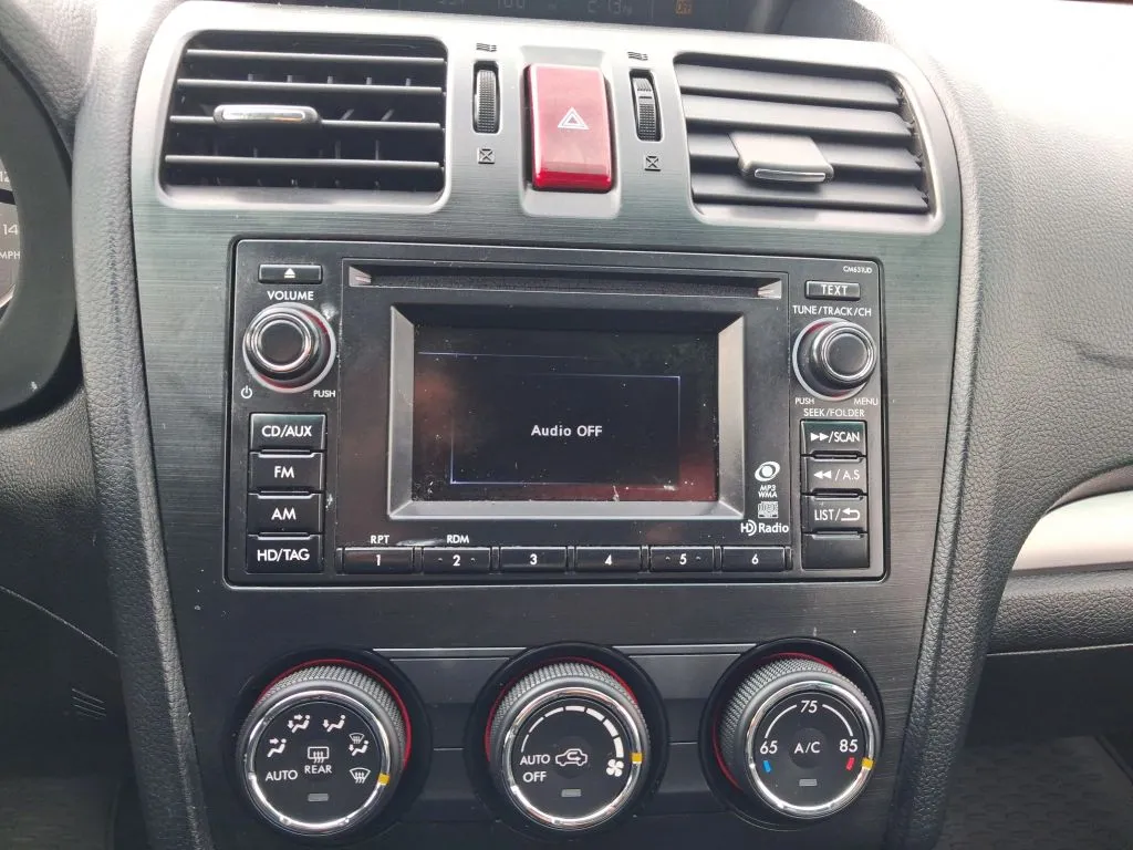 Subaru XV CrossTrek photo 14