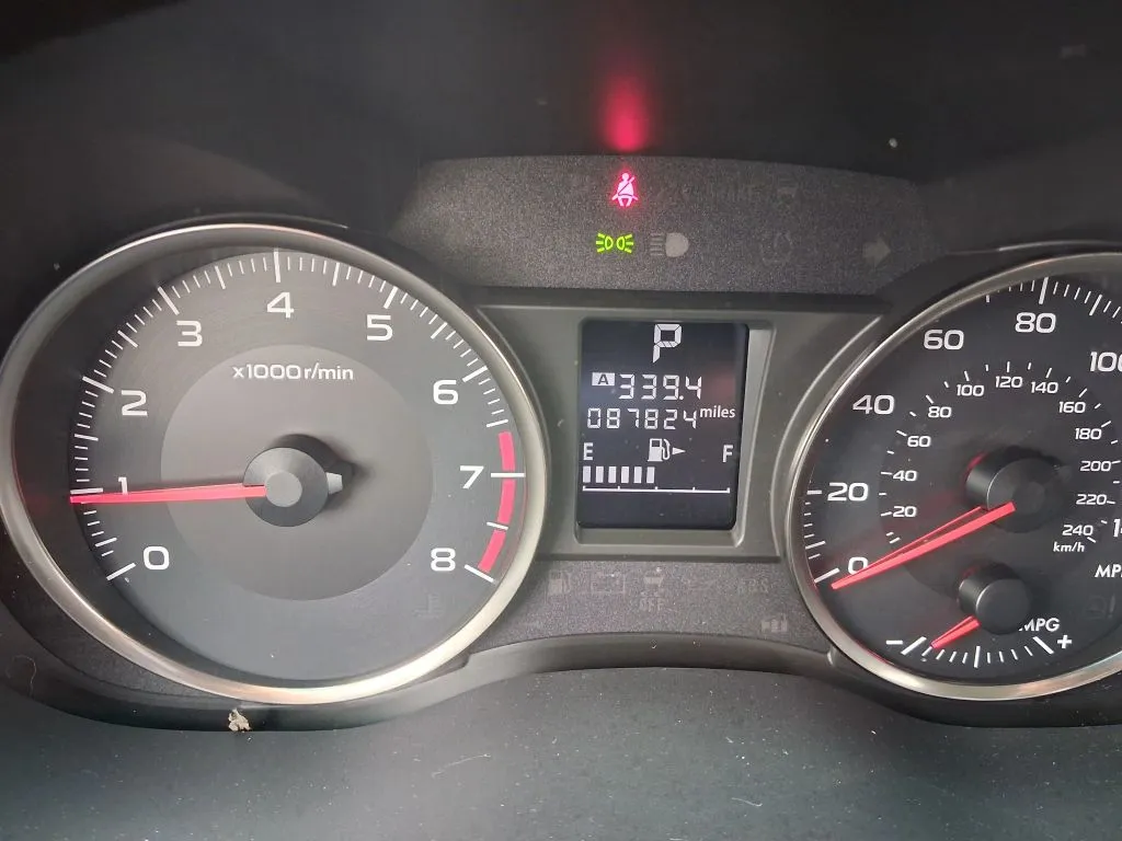 Subaru XV CrossTrek photo 12