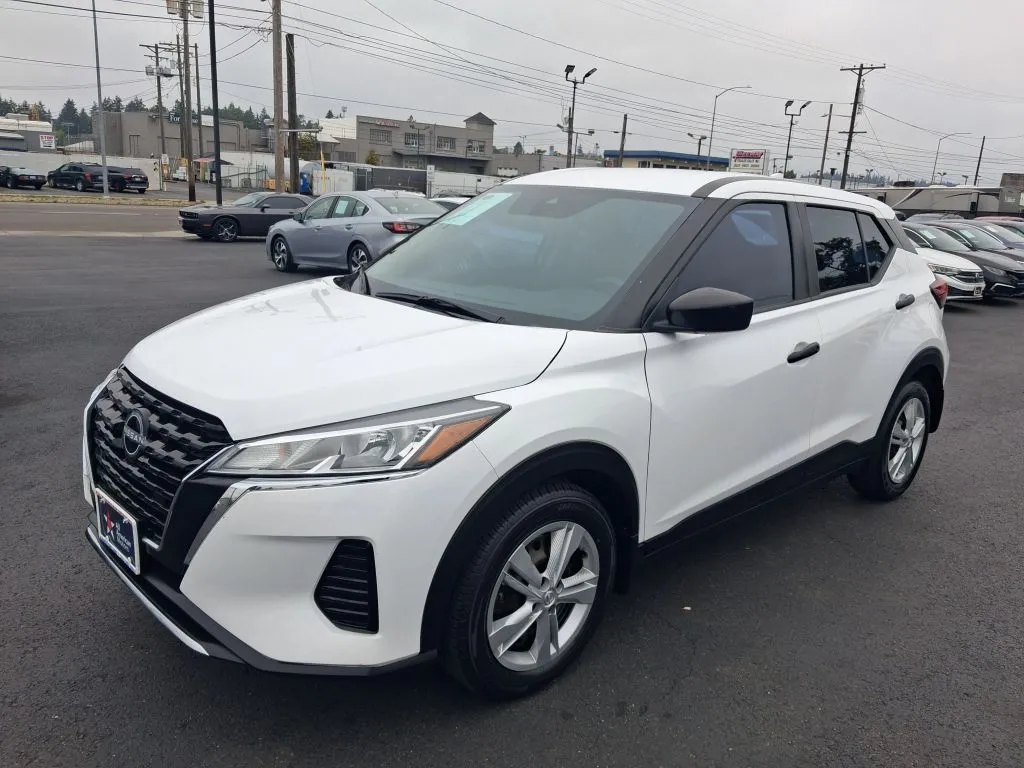 Nissan Kicks photo 3