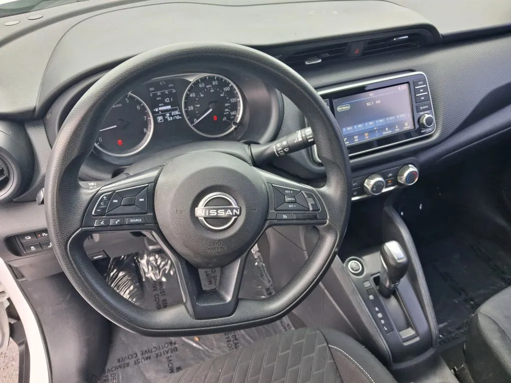 Nissan Kicks photo 18