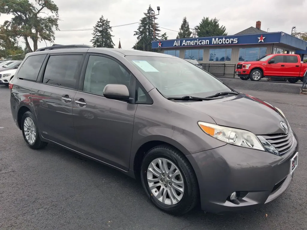 Toyota Sienna