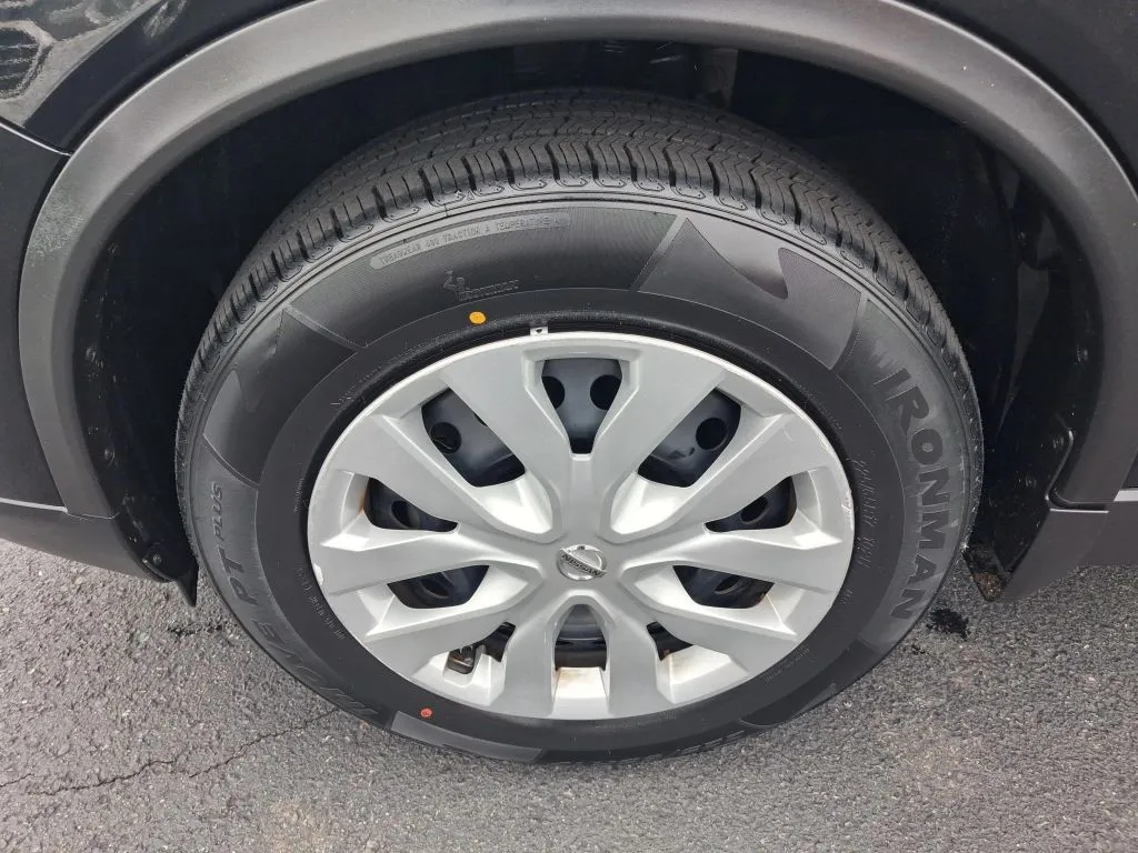 Nissan Rogue photo 21