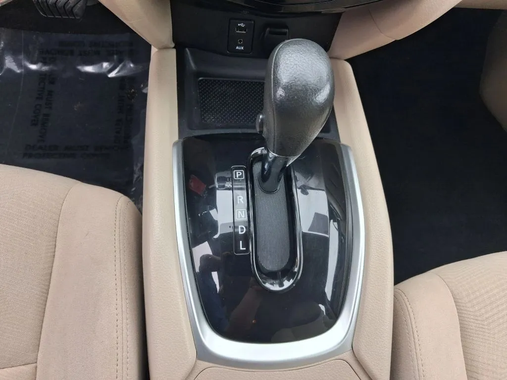 Nissan Rogue photo 19