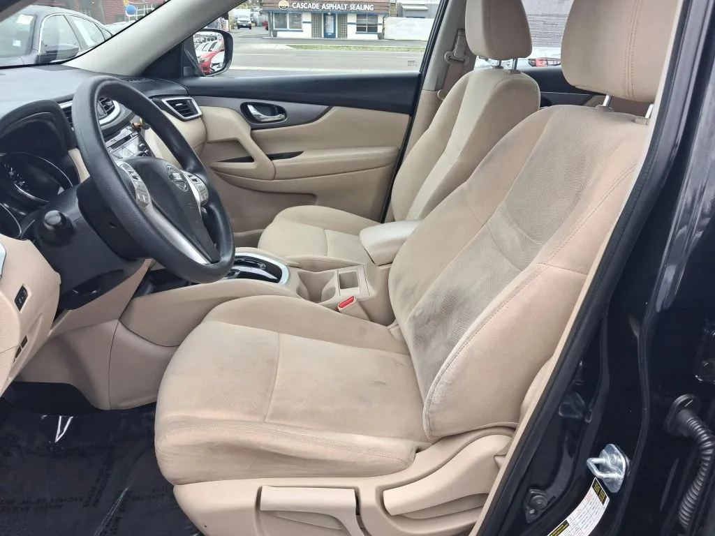 Nissan Rogue photo 15