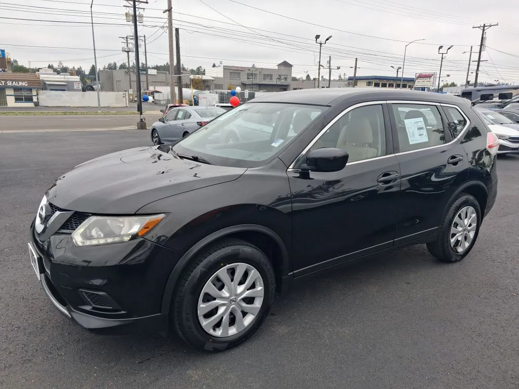 Nissan Rogue photo 3