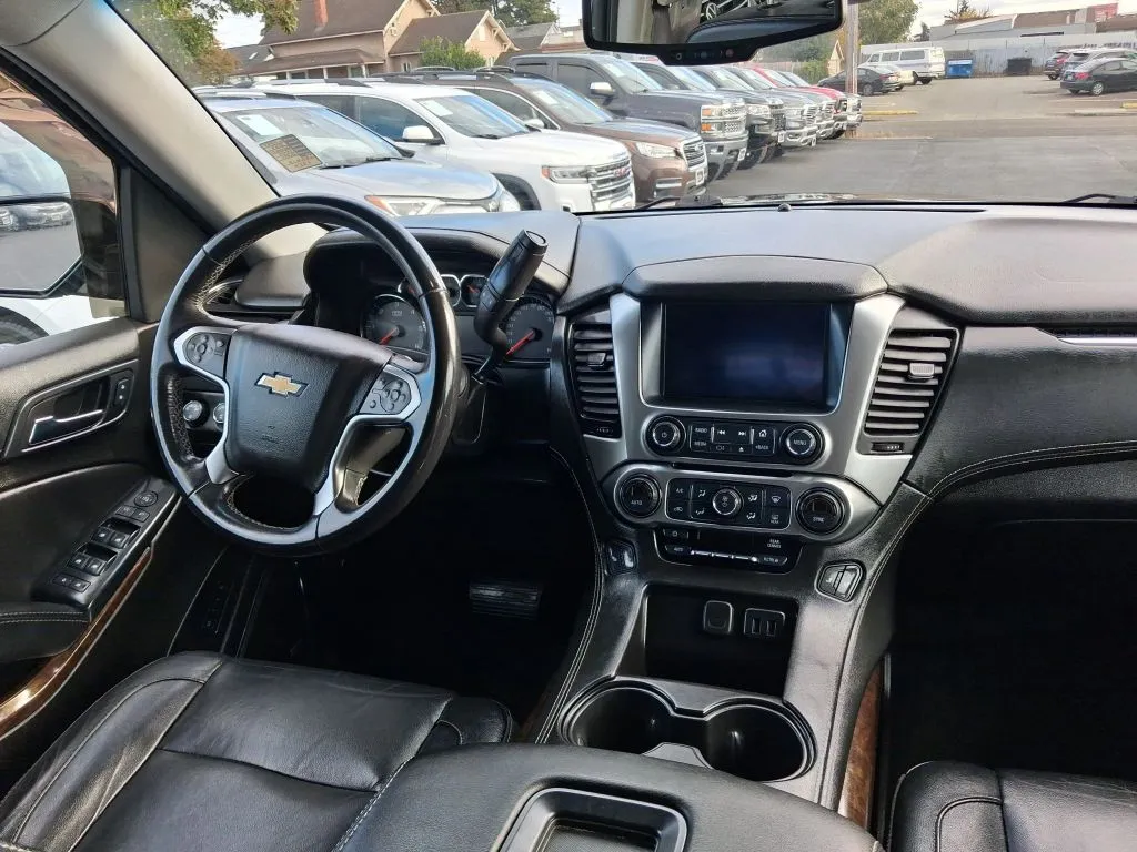 Chevrolet Tahoe photo 13