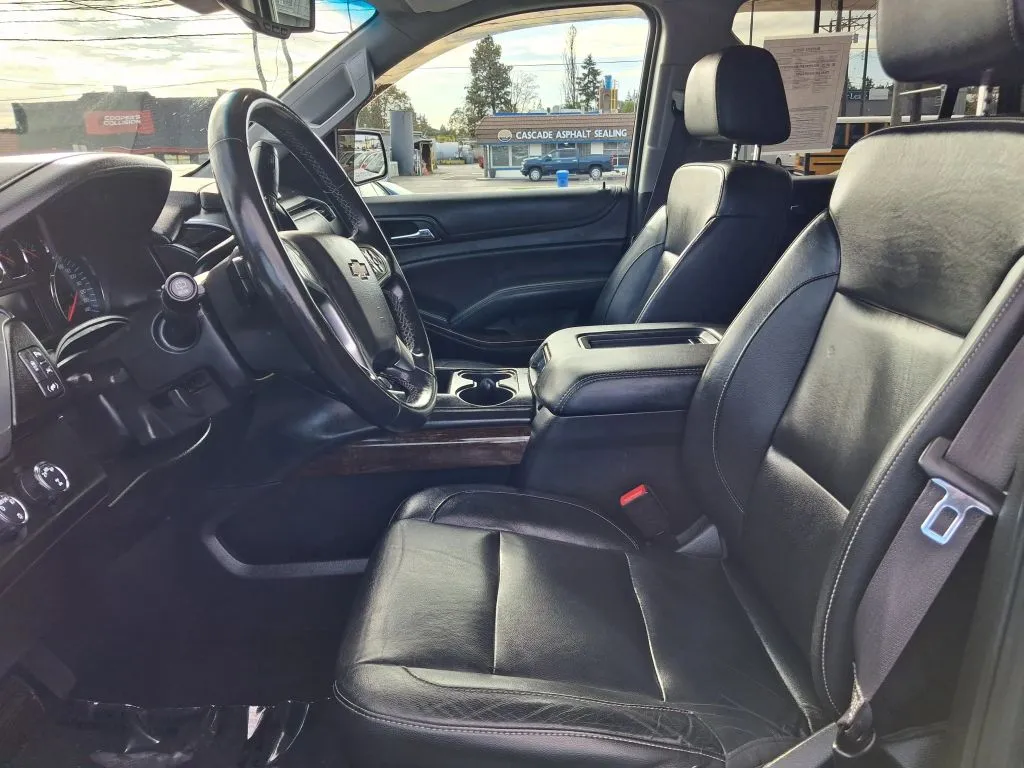 Chevrolet Tahoe photo 17