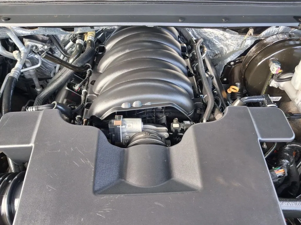 Chevrolet Tahoe photo 24