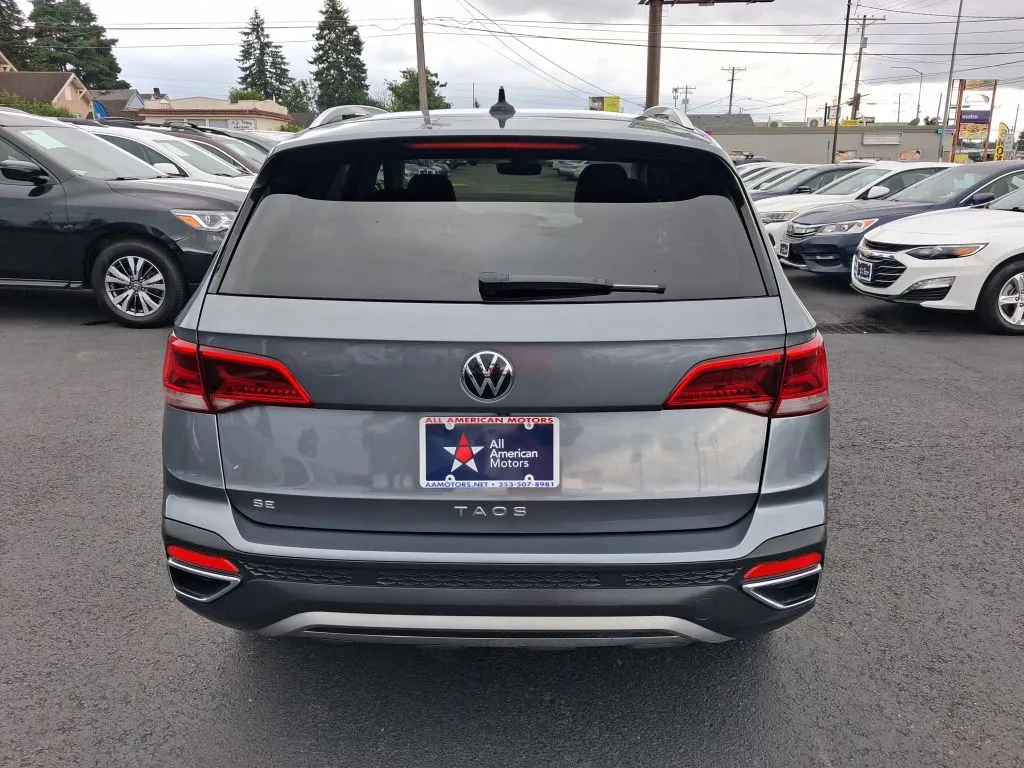 Volkswagen Taos photo 9