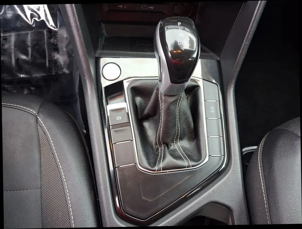 Volkswagen Taos photo 18