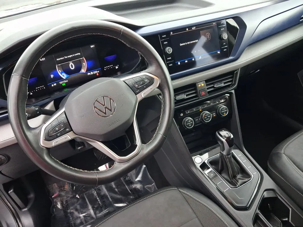 Volkswagen Taos photo 20
