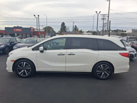 More photos of 2019 Honda Odyssey Elite Minivan 4D at All American Motors, WA