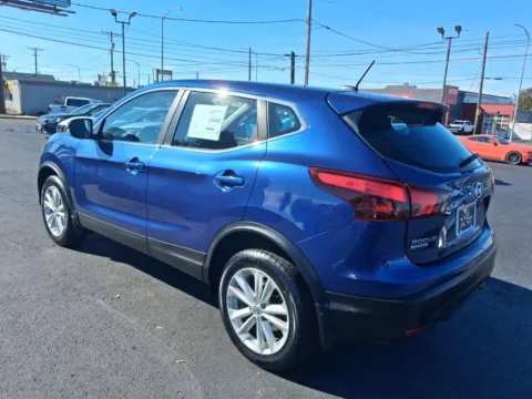 More photos of 2018 Nissan Rogue Sport S (2018.5) Sport Utility 4D at All American Motors, WA