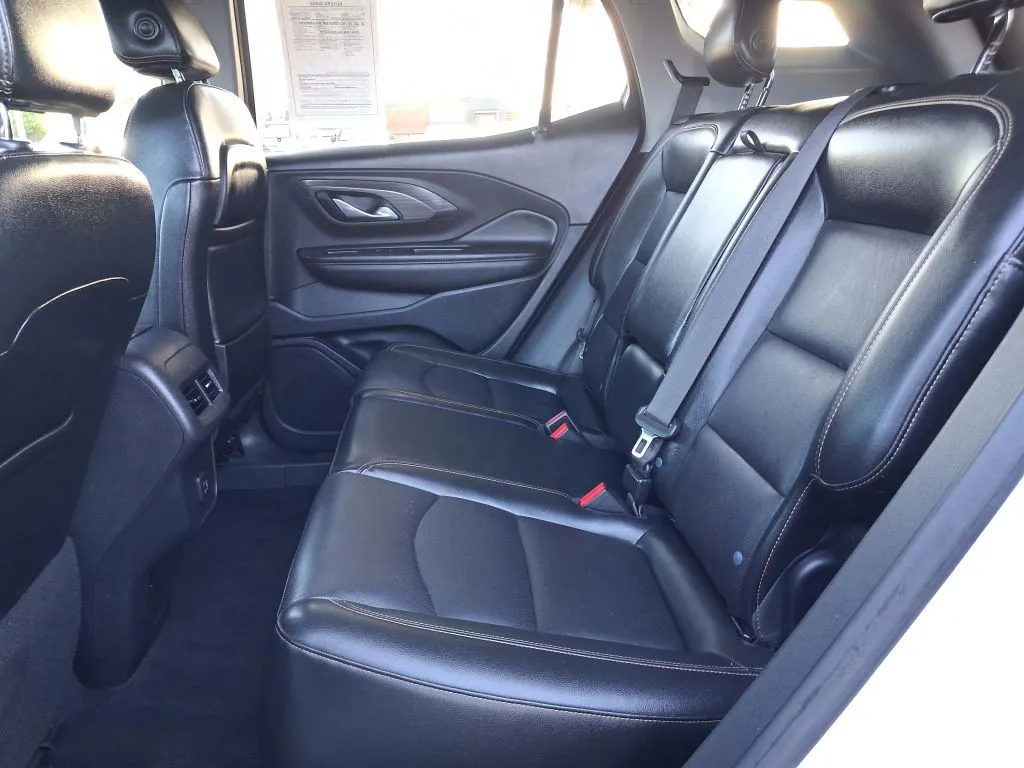 GMC Terrain photo 19