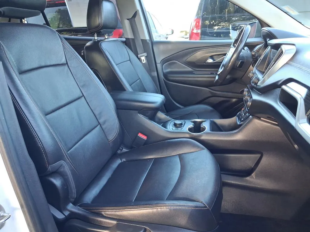 GMC Terrain photo 23