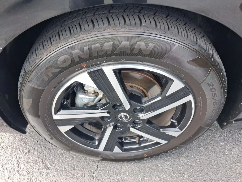Nissan Sentra photo 22