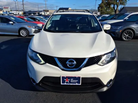 Photos of 2017 Nissan Rogue Sport SL Sport Utility 4D for sale in Tacoma, WA at All American Motors