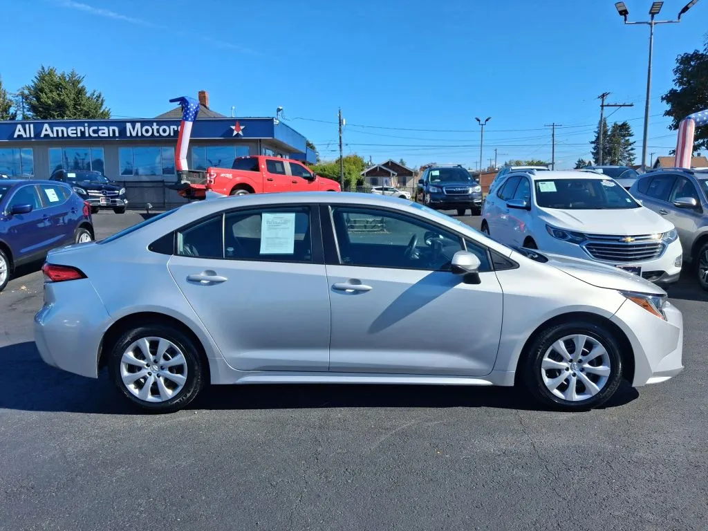Toyota Corolla photo 8