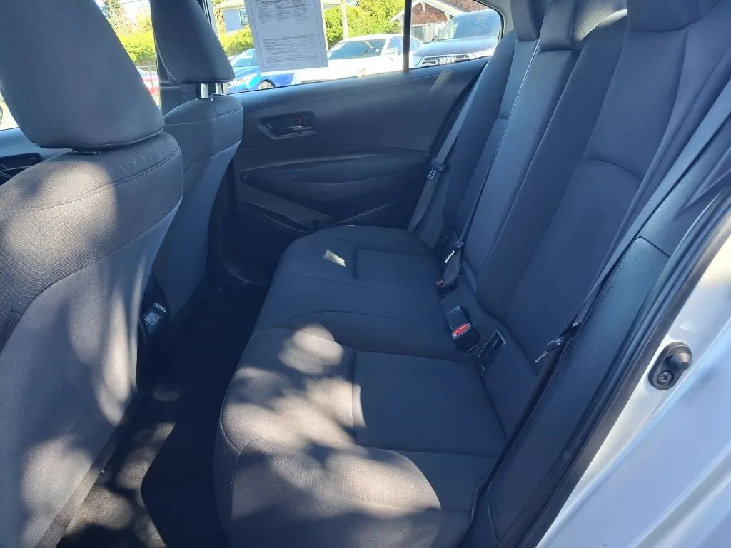 Toyota Corolla photo 15