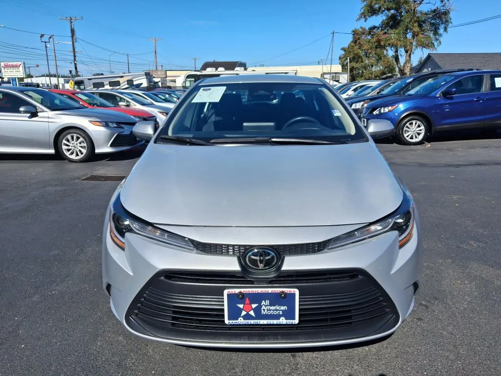 Toyota Corolla photo 2