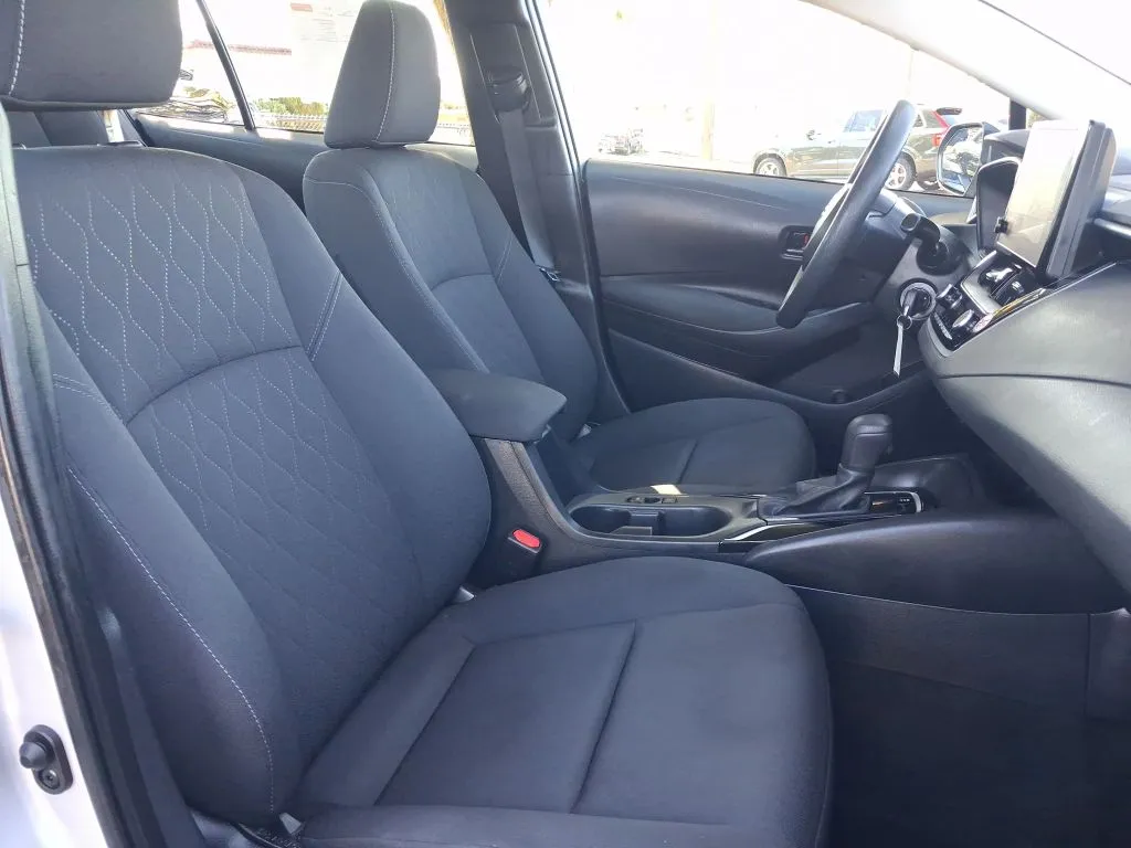 Toyota Corolla photo 18