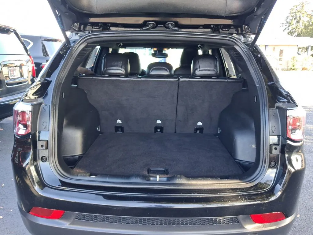 Jeep Compass photo 19