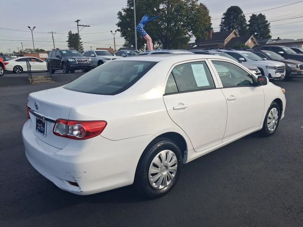 Toyota Corolla photo 7