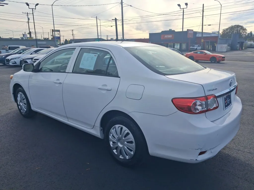 Toyota Corolla photo 5