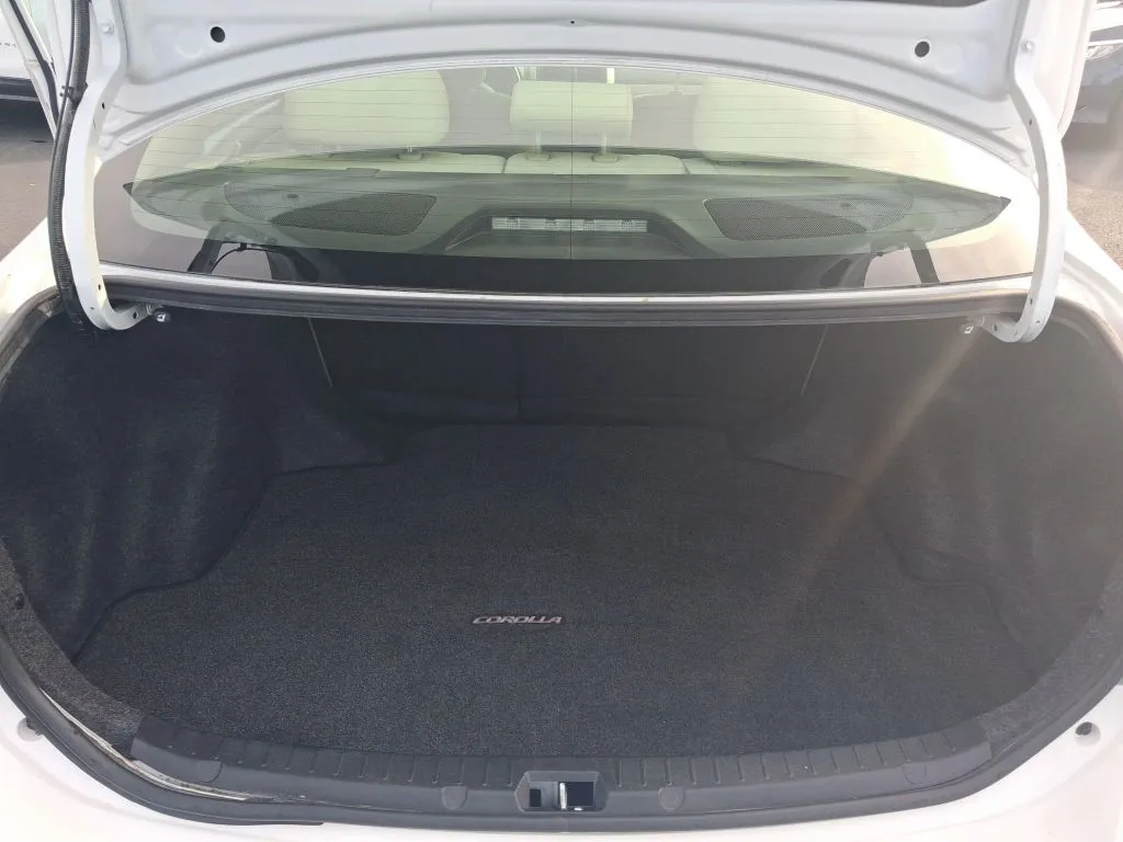 Toyota Corolla photo 13