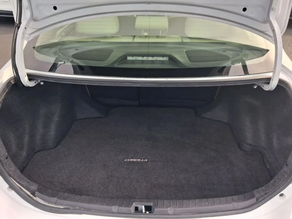 Toyota Corolla photo 14