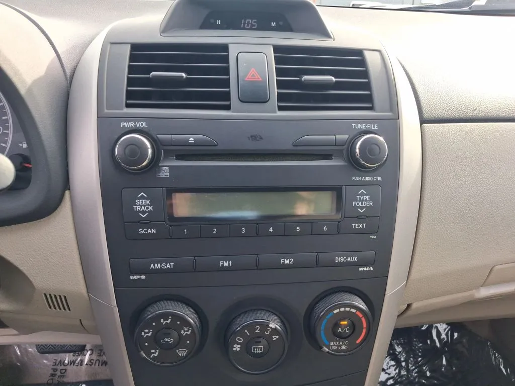 Toyota Corolla photo 20