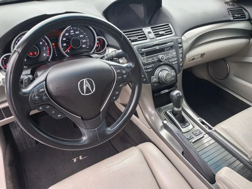 Acura TL photo 17