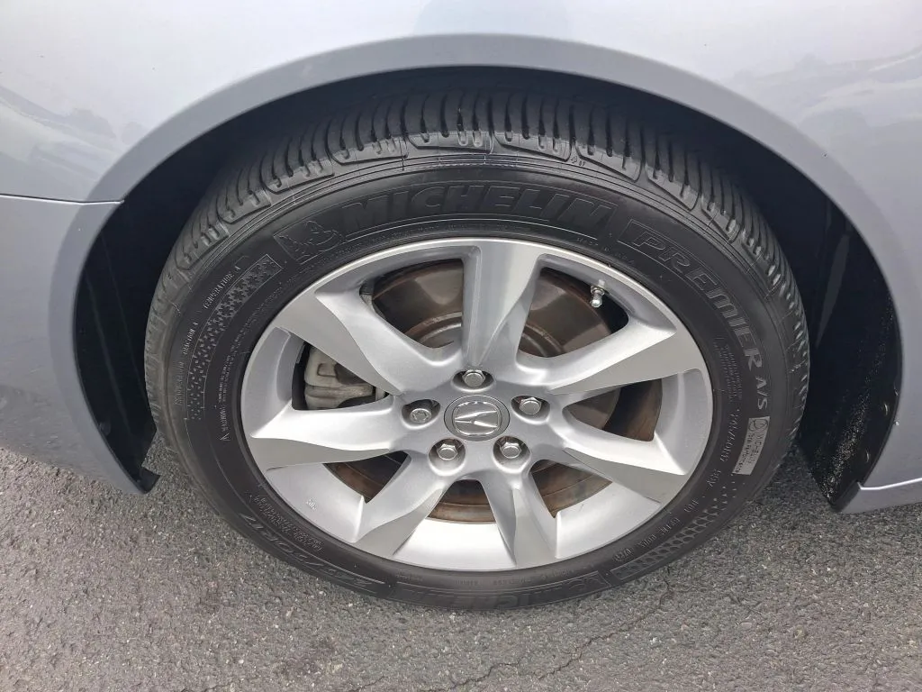 Acura TL photo 24