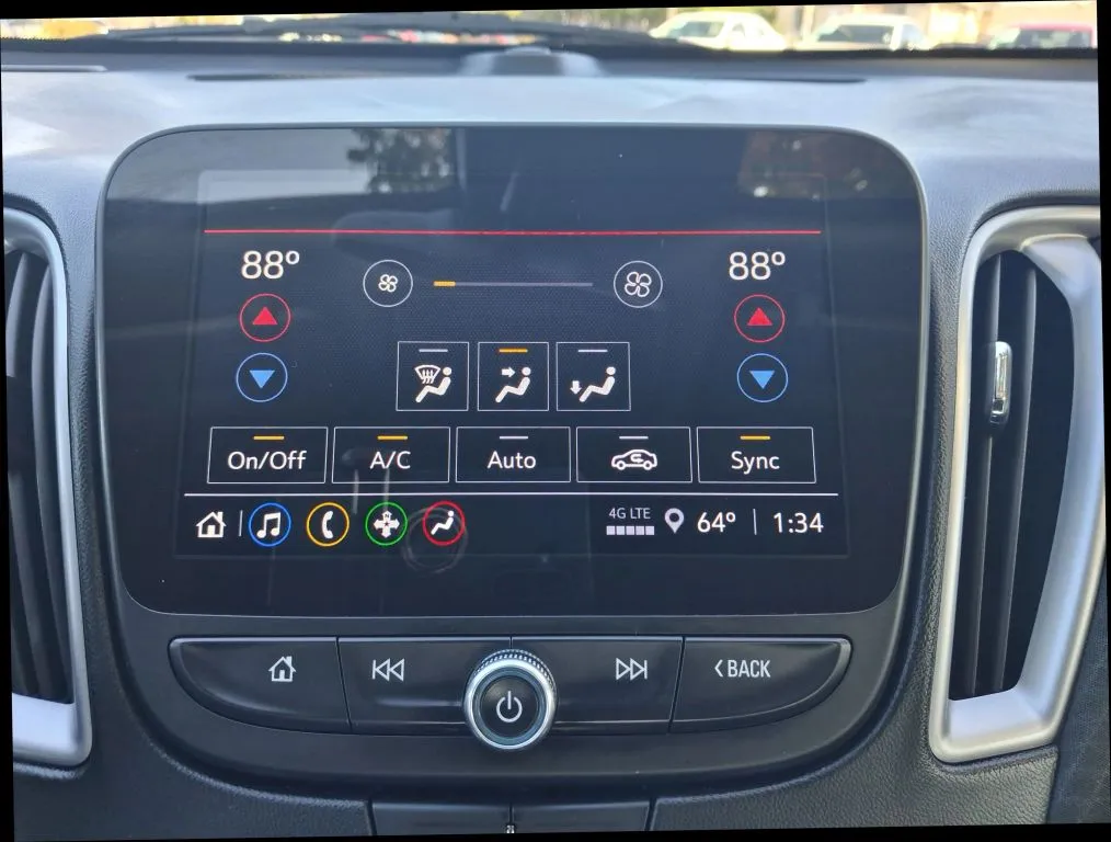 Chevrolet Malibu photo 9