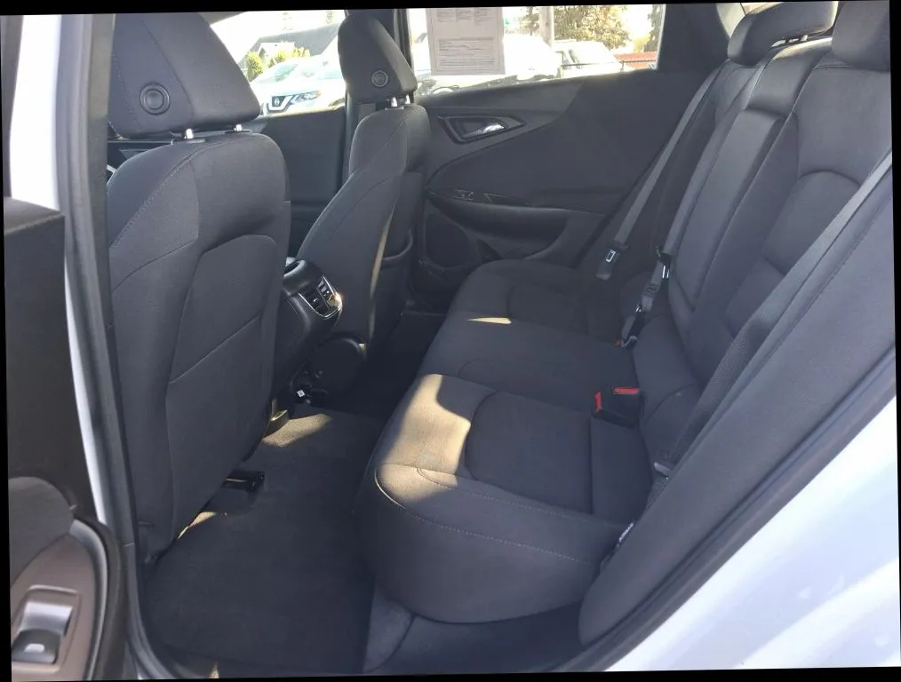 Chevrolet Malibu photo 16