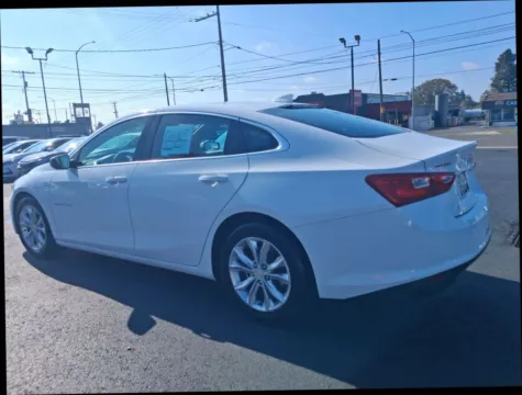 More photos of 2023 Chevrolet Malibu 1LT Sedan 4D at All American Motors, WA