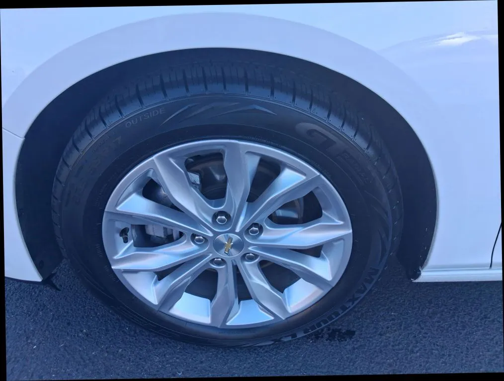Chevrolet Malibu photo 21
