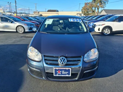 Photos of 2010 Volkswagen Jetta SE Sedan 4D for sale in Tacoma, WA at All American Motors