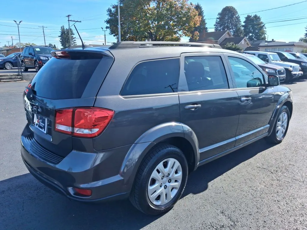 Dodge Journey photo 7