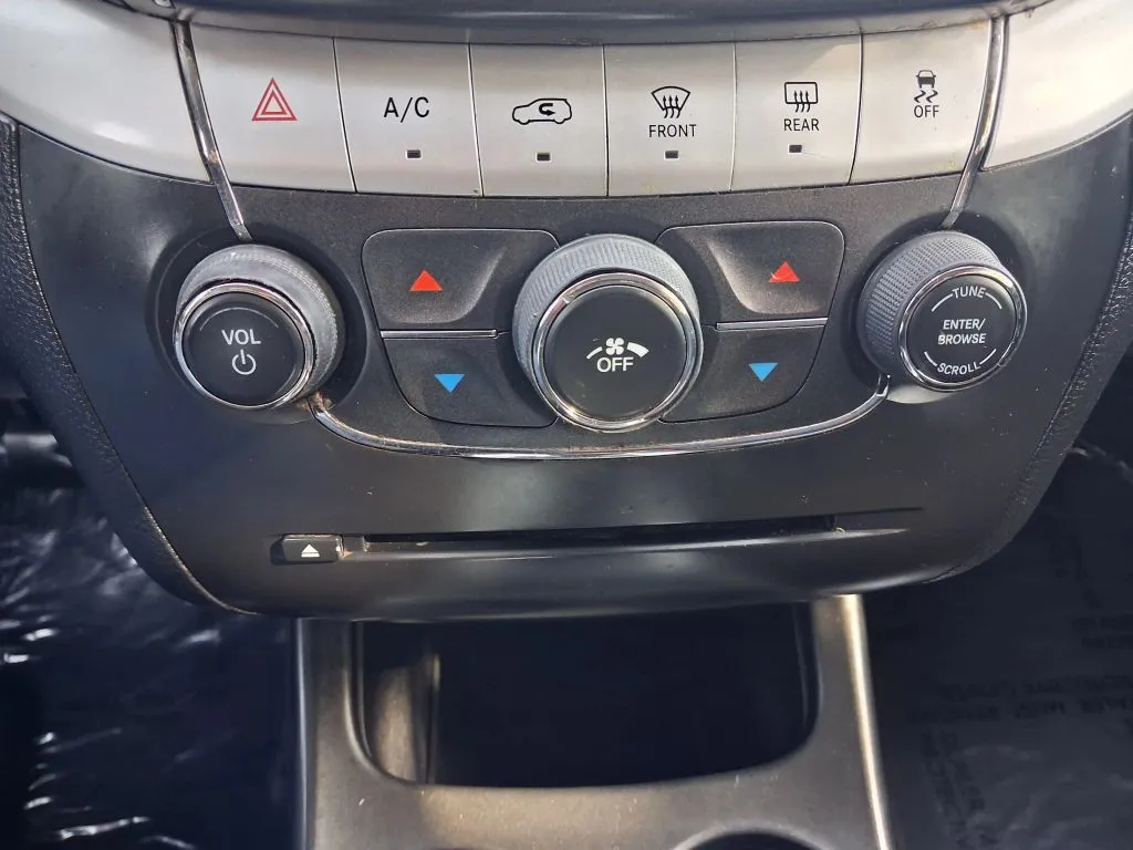 Dodge Journey photo 11