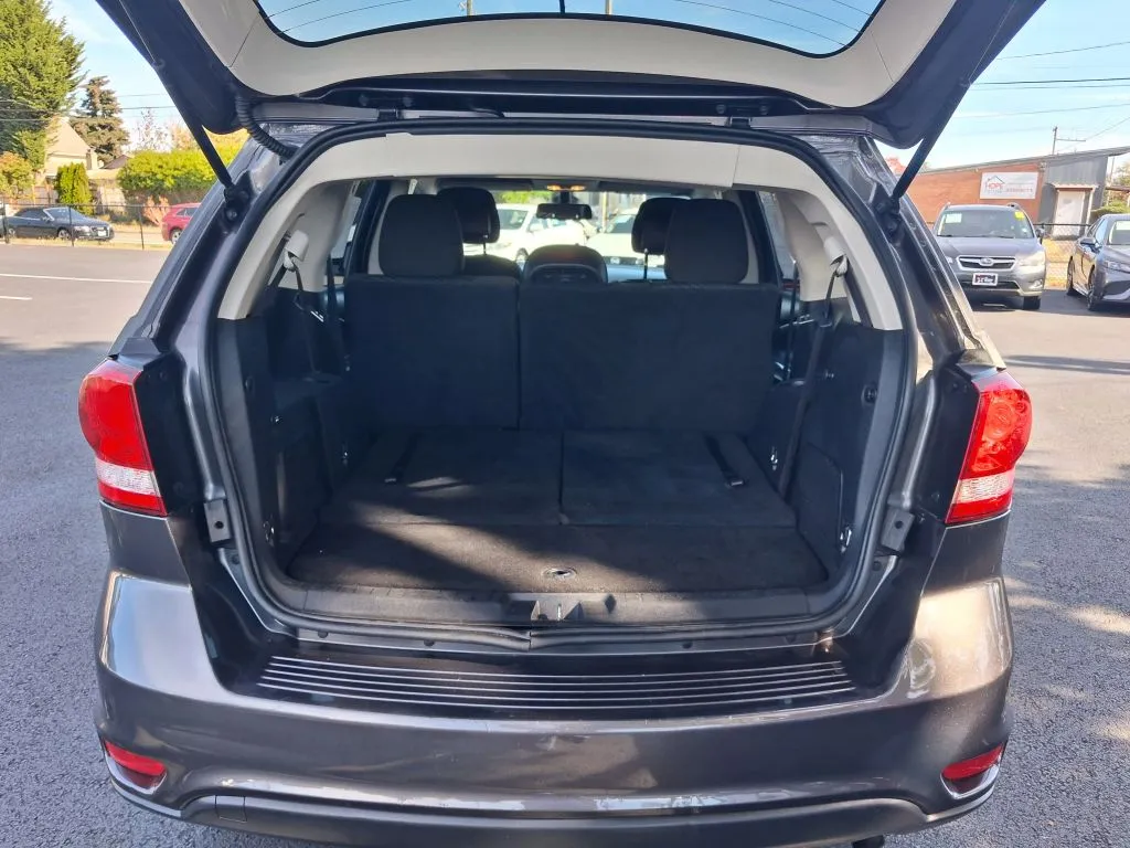 Dodge Journey photo 18