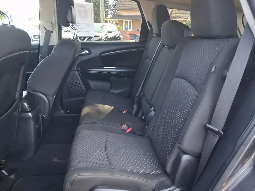 Dodge Journey photo 17