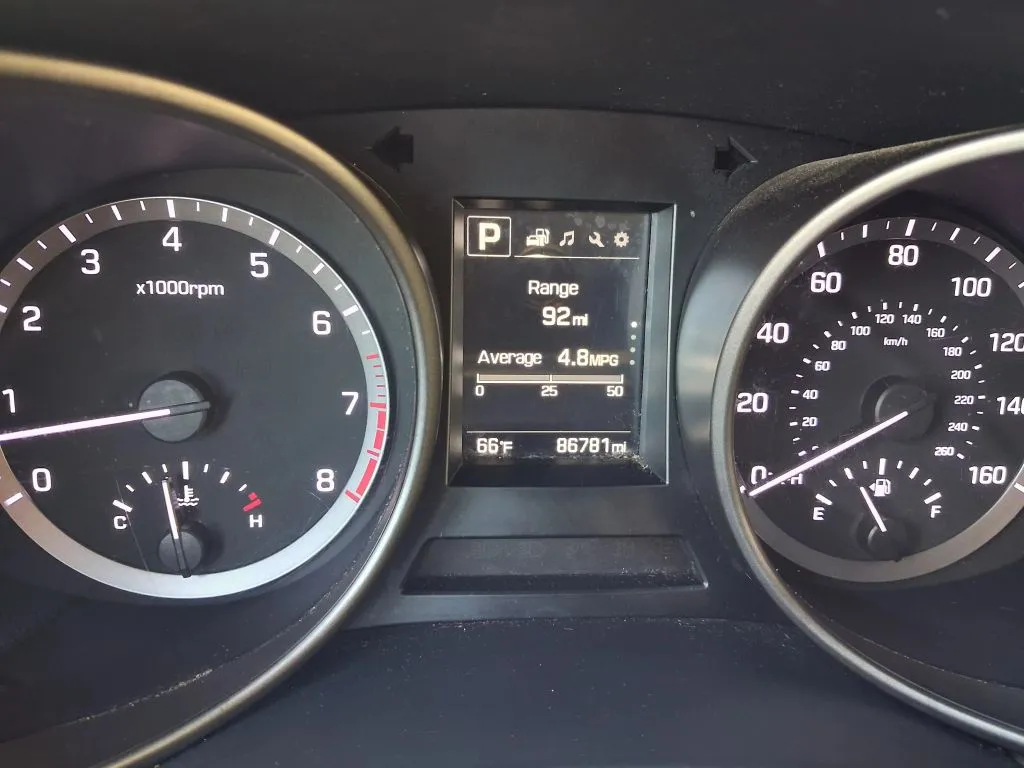 Hyundai Santa Fe photo 13