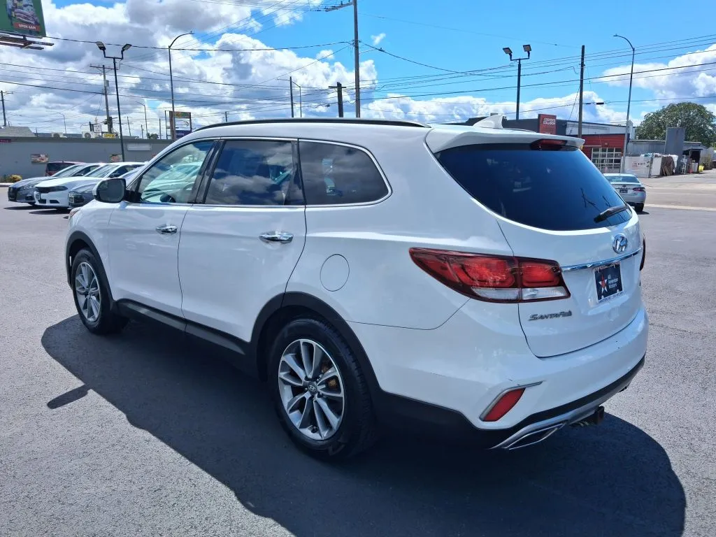 Hyundai Santa Fe photo 8