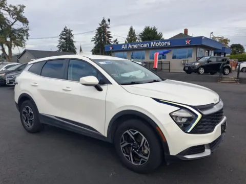 White 2023 Kia Sportage LX Sport Utility 4D for sale in Tacoma, WA