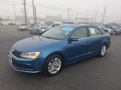 Another view of 2015 Volkswagen Jetta 1.8T SE Sedan 4D for sale in Tacoma, WA at All American Motors