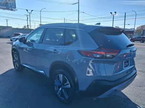 More photos of 2023 Nissan Rogue SL (2023.5) Sport Utility 4D at All American Motors, WA