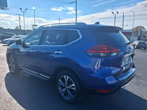 More photos of 2017 Nissan Rogue SL (2017.5) Sport Utility 4D at All American Motors, WA