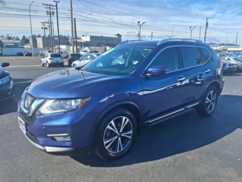 Another view of 2017 Nissan Rogue SL (2017.5) Sport Utility 4D for sale in Tacoma, WA at All American Motors
