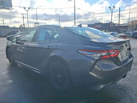 More photos of 2018 Toyota Camry SE Sedan 4D at All American Motors, WA